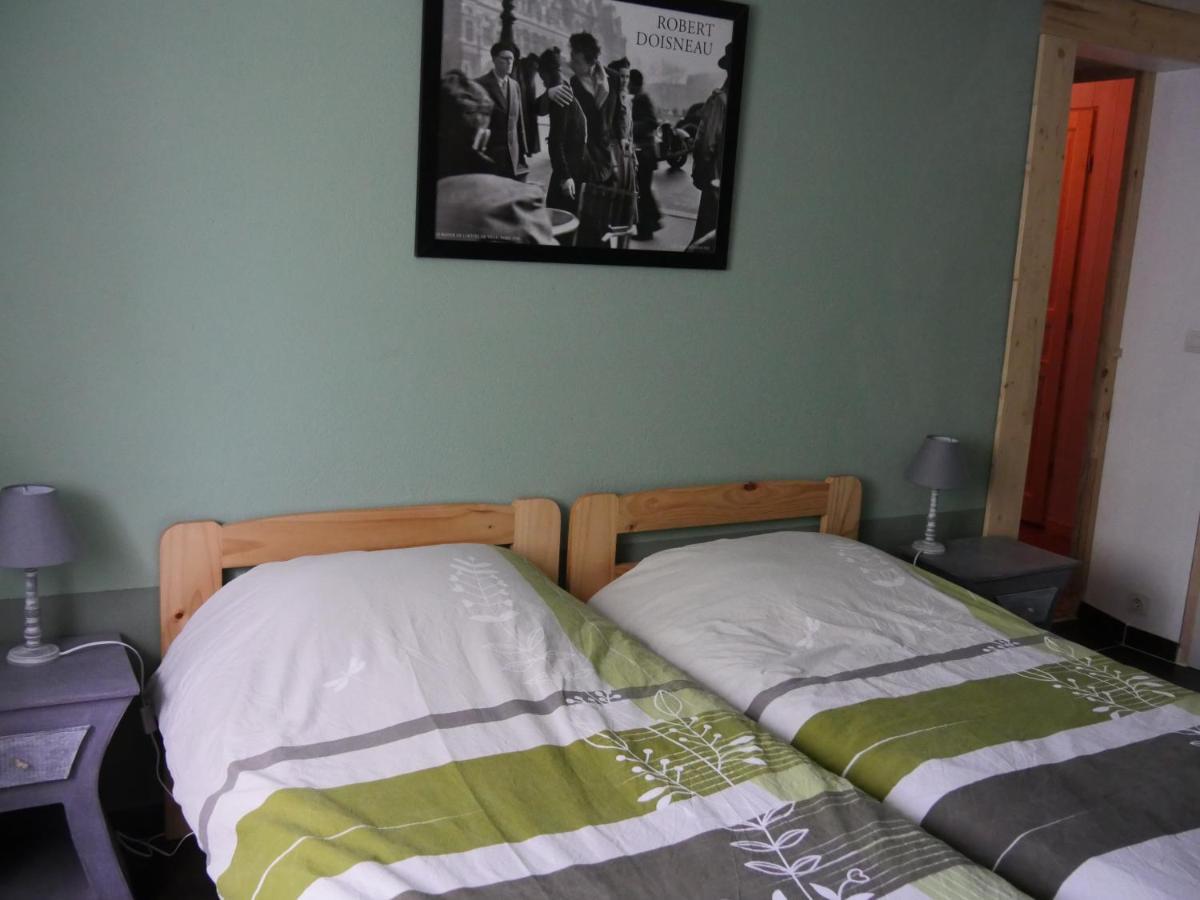 Le Moulin Bed & Breakfast Pradelle Exterior photo