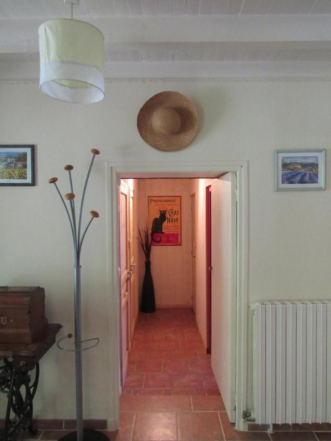 Le Moulin Bed & Breakfast Pradelle Exterior photo